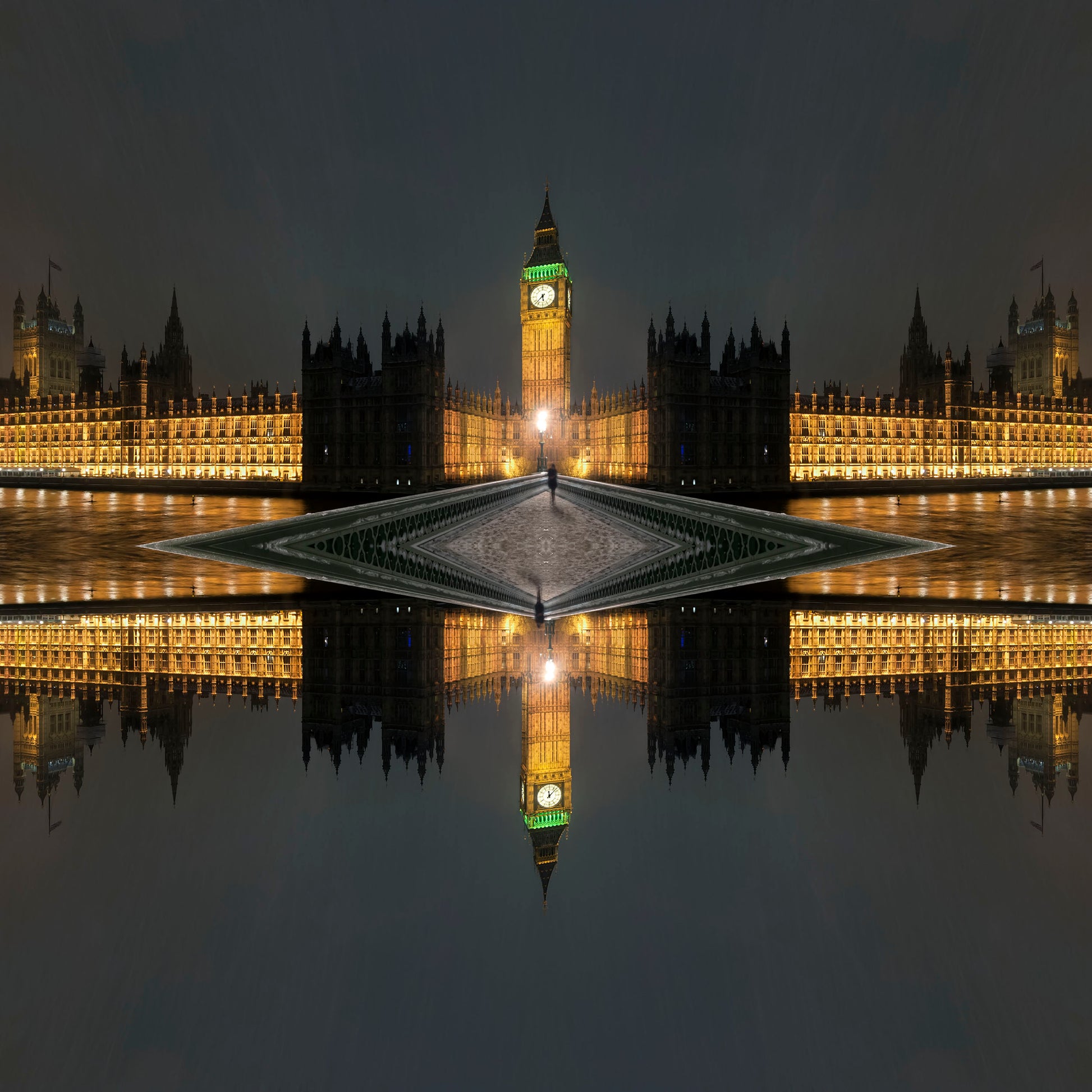 Daniel-Sambraus-Big-Ben-Limited-Edition-Digital-Photography-Night-TAP-Galleries, Essex gallery